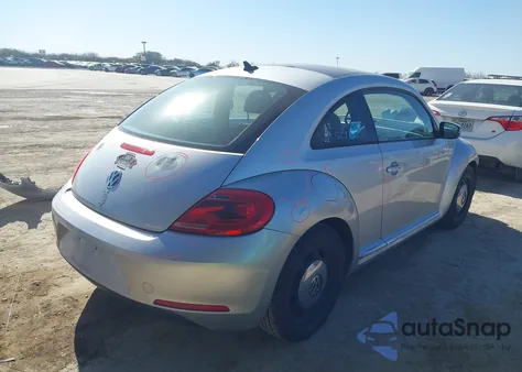 2013 Volkswagen Beetle 2.5L from USA, damaged, VIN 3VWJX7AT3DM663774